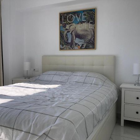 Amazing View Apartment Estepona Puerto Exterior photo